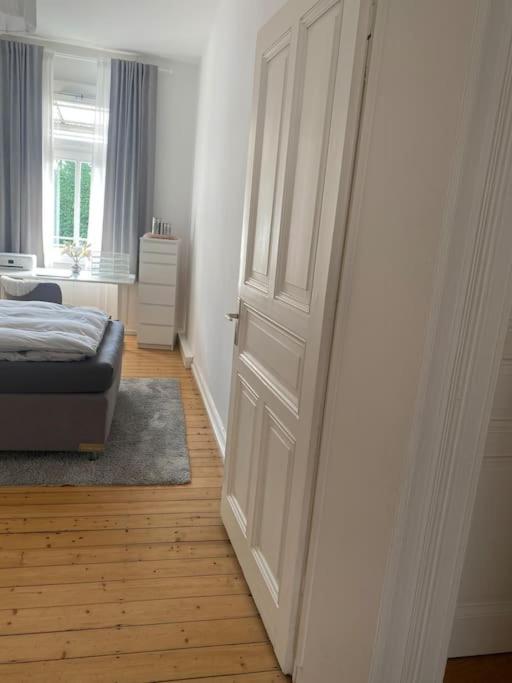 Altbau-oase Der Eleganz: Stadtnaher Komfort Pur * Wiesbaden