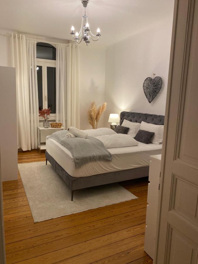Altbau-oase Der Eleganz: Stadtnaher Komfort Pur Apartment Wiesbaden