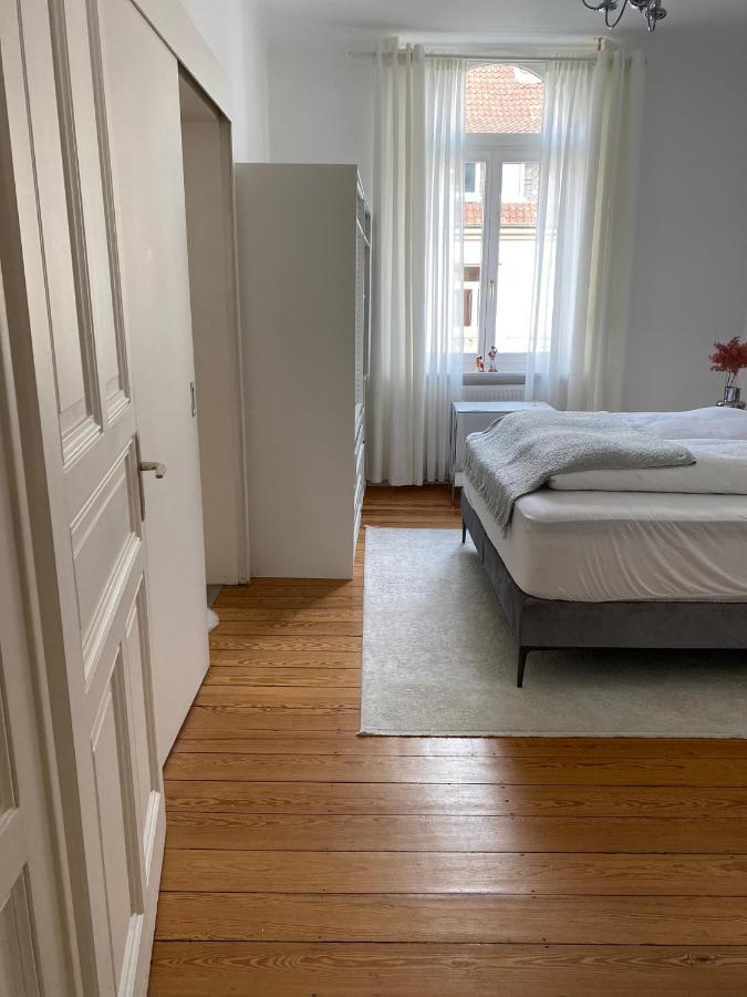 Altbau-oase Der Eleganz: Stadtnaher Komfort Pur Apartment Wiesbaden